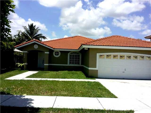 7894 SW 162 PL, Miami, FL 33193