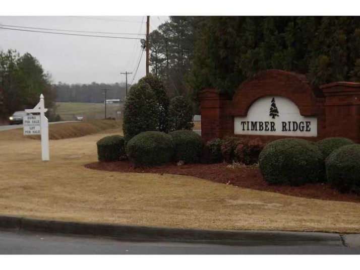 28 Timber Ridge Drive, Calhoun, GA 30701