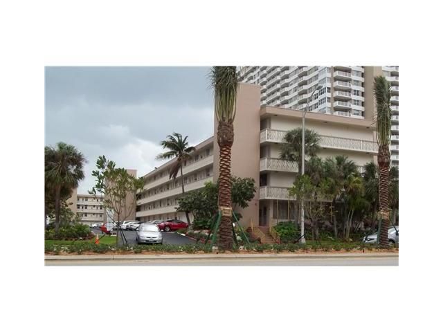 1936 S OCEAN DR # 1-B, Hallandale, FL 33009