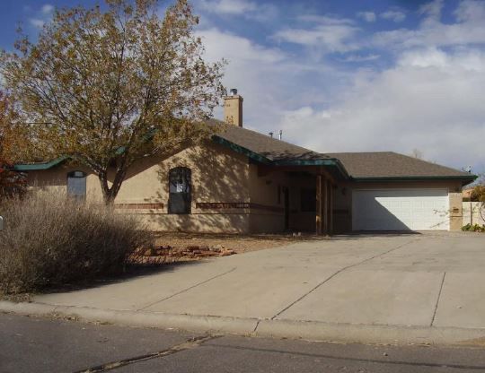 101 Utah Meadows Rd NE, Rio Rancho, NM 87124