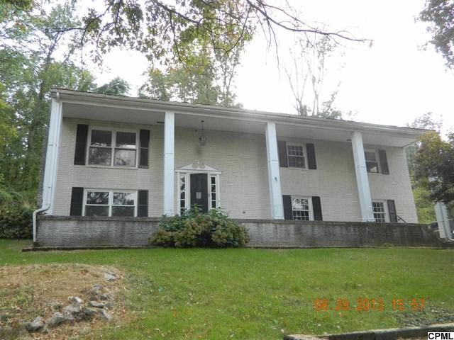 1852 Sheepford Rd, Mechanicsburg, PA 17055