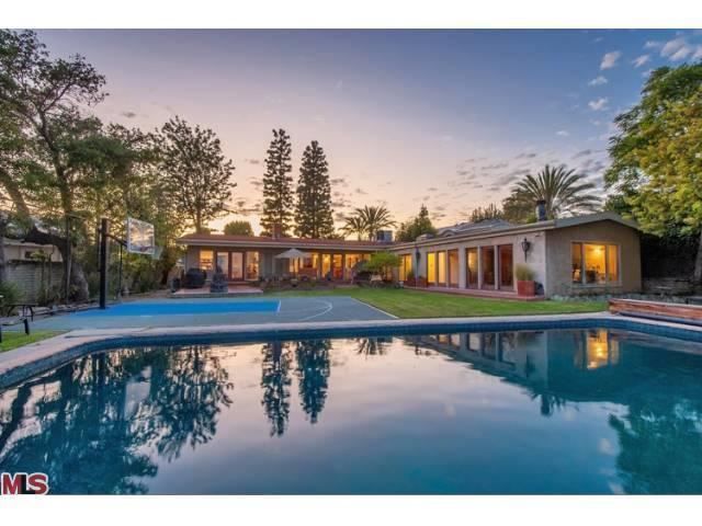 11507 Orum Rd, Los Angeles, CA 90049