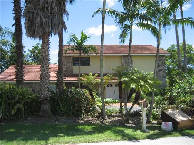 9211 W CALUSA CLUB DR, Miami, FL 33186