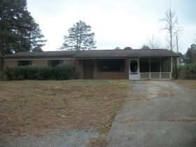 257 W Church St, Bostic, NC 28018