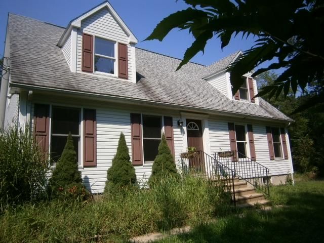 243 Moulton Hill Rd, Monson, MA 01057