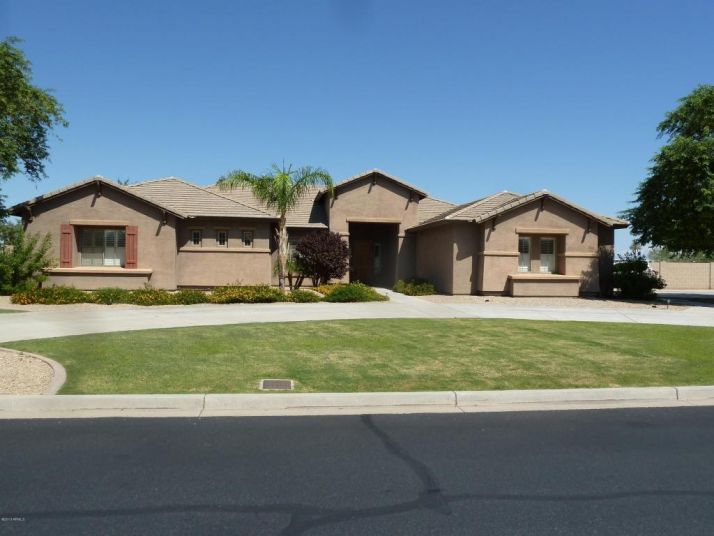 14022 W HOPE Drive, Surprise, AZ 85379