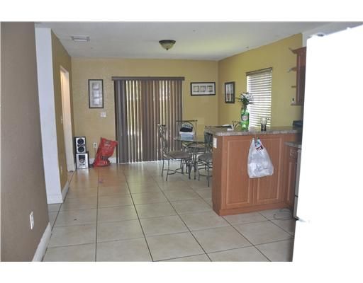 7933 NW 10 CT, Miami, FL 33150