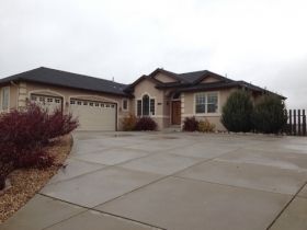 66 Bachar Dr, Fort Morgan, CO 80701