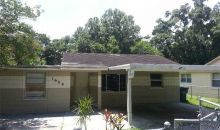 1609 E MAPLE AVE Tampa, FL 33604