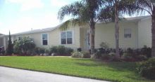 416 Martinique Lp. Davenport, FL 33897