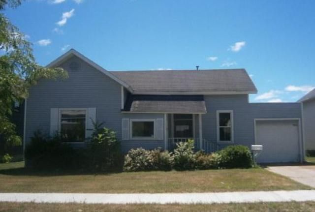 1425 Elizabeth Ave, Marinette, WI 54143