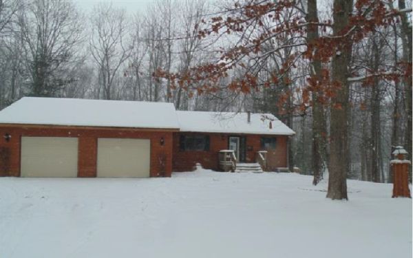 3775 Forest Lakes Drive, Traverse City, MI 49686
