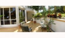 21150 POINT PL # 405 Miami, FL 33180