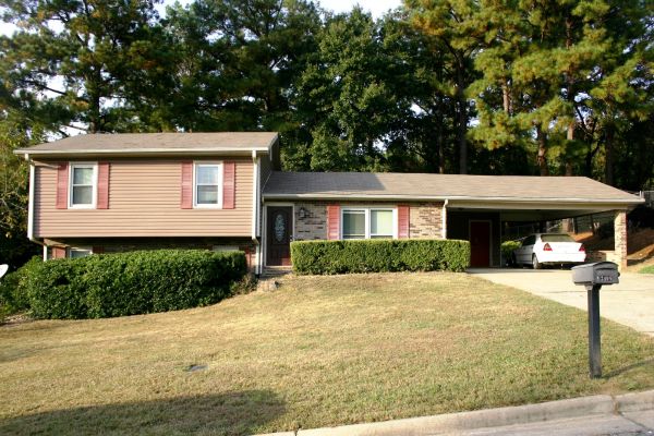 2406 Beacon  Street, Phenix City, AL 36867