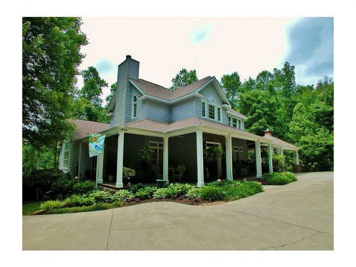 281 Erst Strasse, Helen, GA 30545