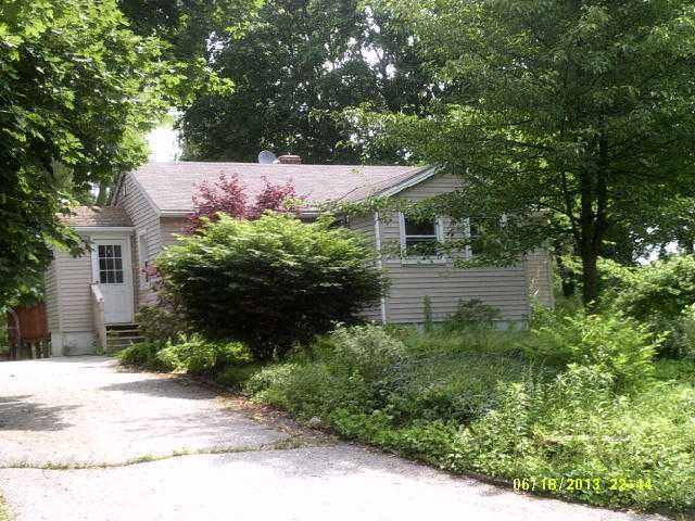 79 Elm St, Colchester, CT 06415