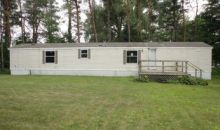 27 Peterman Dr Stanton, MI 48888