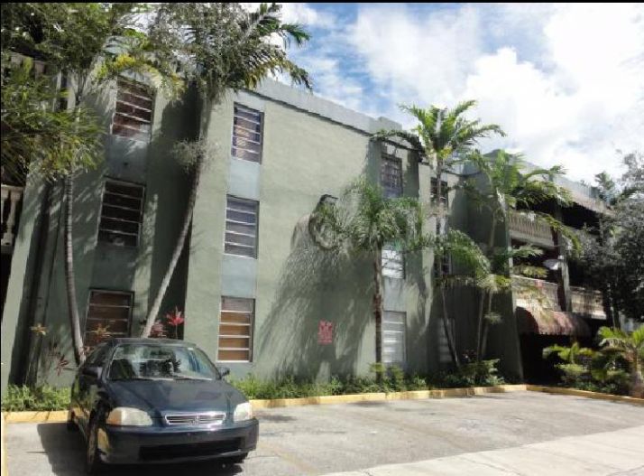 575 W 69th St Apt 309, Hialeah, FL 33014