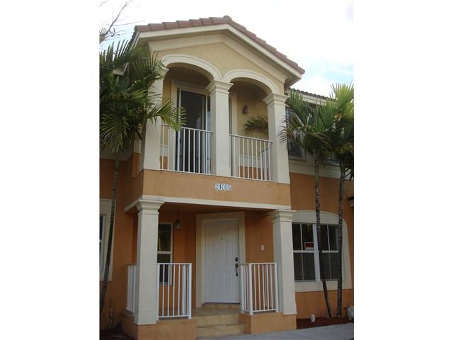 24085 SW 109 CT # 6/13, Homestead, FL 33032