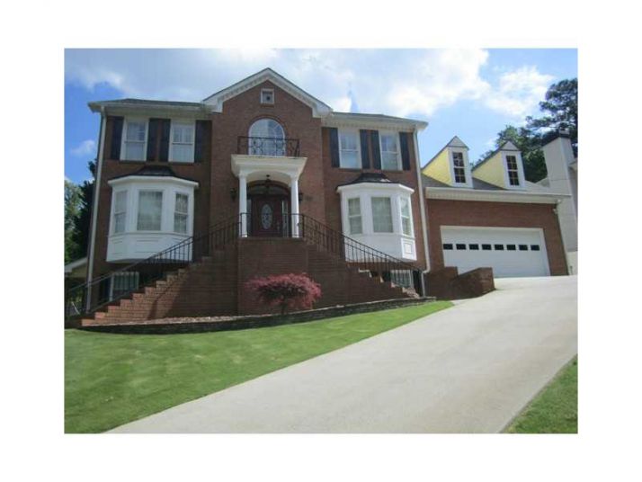 1353 Holly Bank Circle, Atlanta, GA 30338