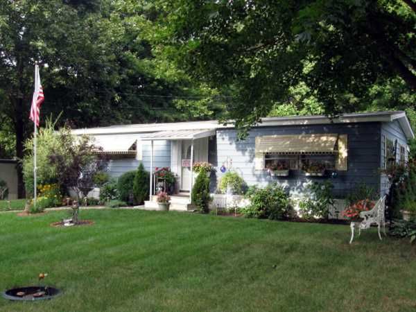 10 Swan Lake Trail, Killingworth, CT 06419