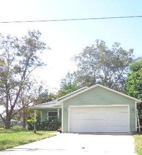 2612 Westwood Avenue, New Smyrna Beach, FL 32168