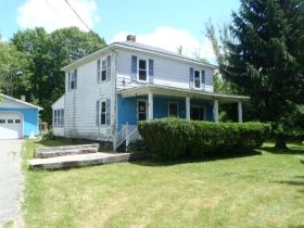 13100 Leslie Rd, Meadville, PA 16335