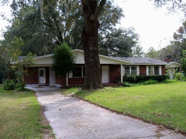 6812 Park Street, Glen Saint Mary, FL 32040