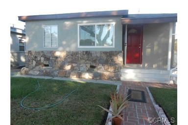 11818 2ND ST., Lynwood, CA 90262