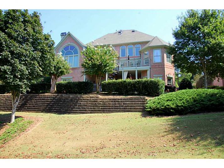 5855 Ettington Drive, Suwanee, GA 30024