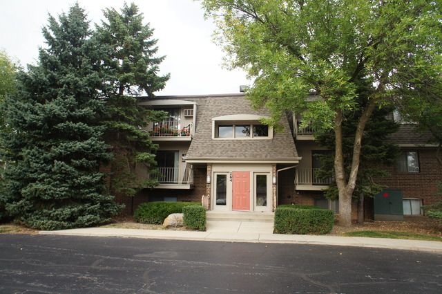 264 E Bailey Rd Apt E, Naperville, IL 60565