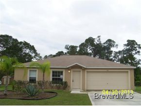 724 Andrew St Se, Palm Bay, FL 32909