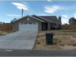 8461 Manzanita, California City, CA 93505