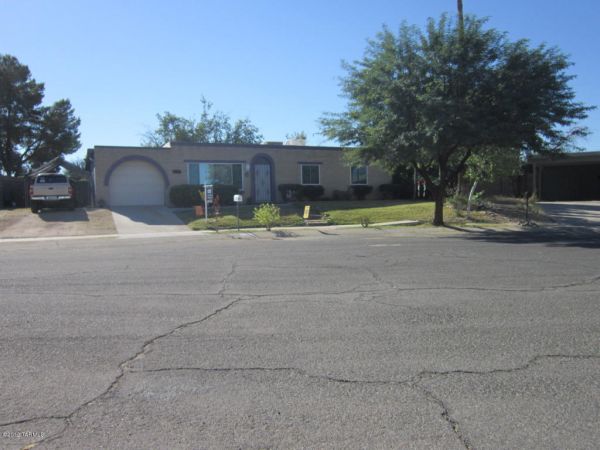 9618 E Vicks, Tucson, AZ 85748