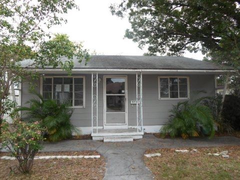 3731 Ithaca St N, Saint Petersburg, FL 33713