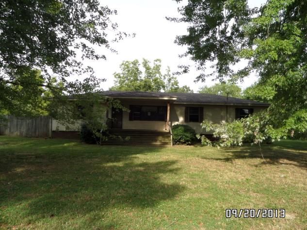 2925 Turnpike Road, Albertville, AL 35950