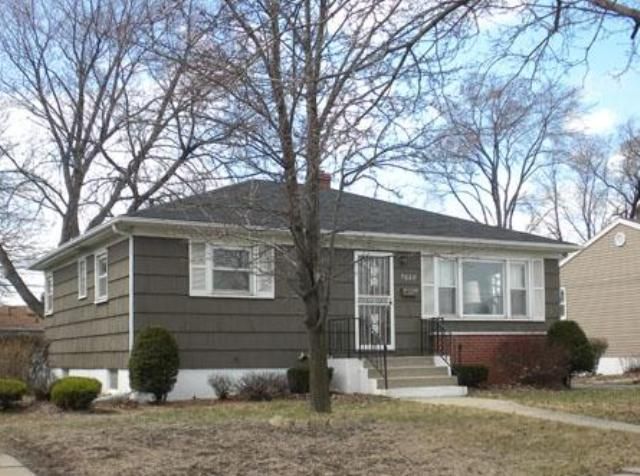 7622 Grand Avenue, Hammond, IN 46323