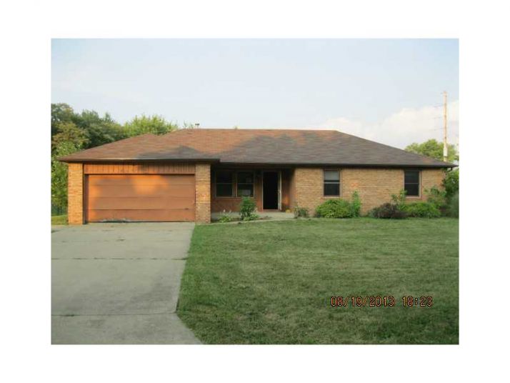 57 Corottoman Ct, Avon, IN 46123