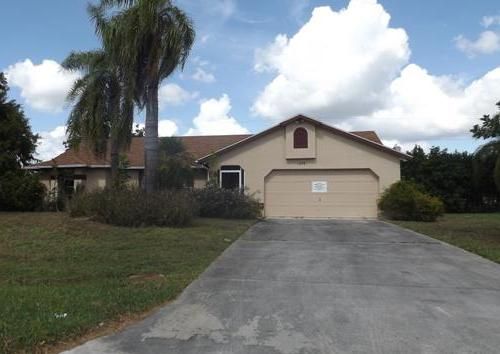 1559 Sw Santander Ave, Port Saint Lucie, FL 34953