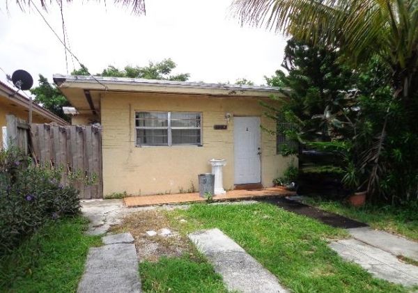 1230 Northwest 34 Avenue, Miami, FL 33125