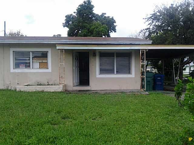 13060 NW 17 CT, Miami, FL 33167