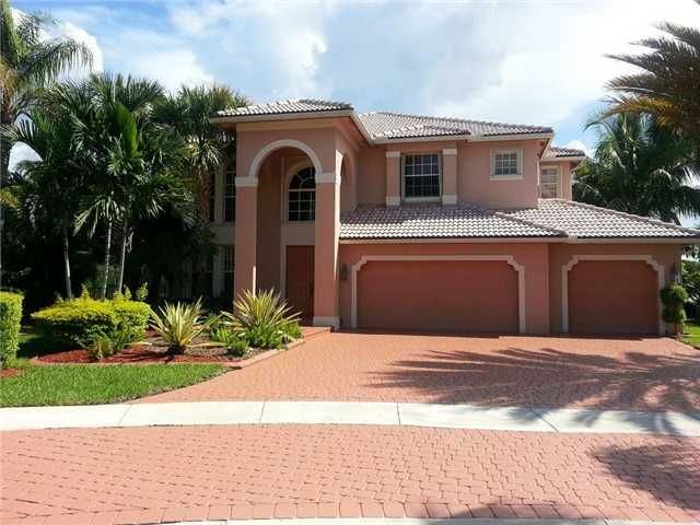 18550 SW 39TH ST, Hollywood, FL 33029