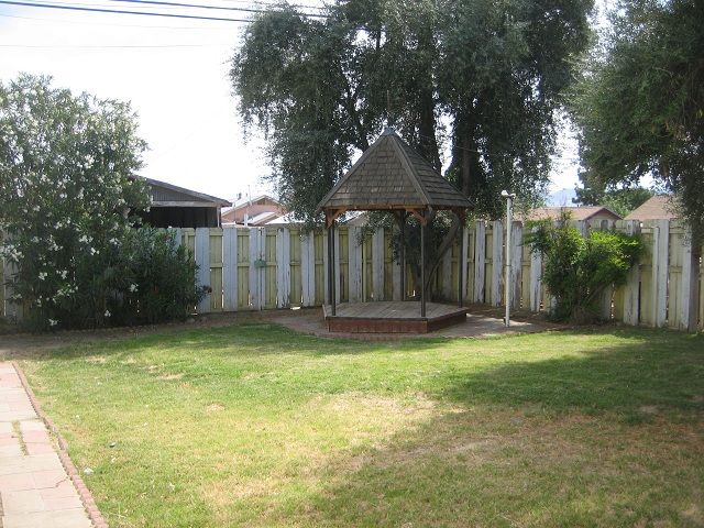 424 E Monterey Street, Avenal, CA 93204