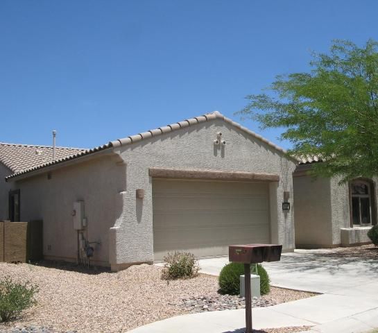 8504 North Crosswater Loop, Tucson, AZ 85743