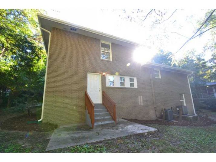 389 Harlan Road, Atlanta, GA 30311