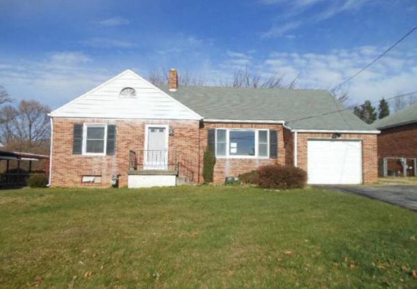 4001 Old Orchard Rd, York, PA 17402