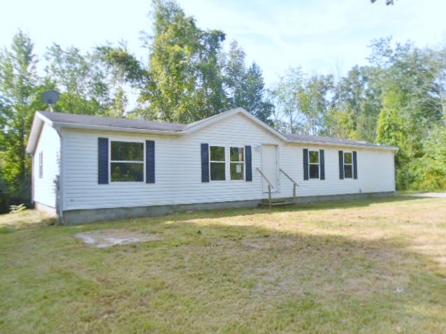 7164 Gardner Line Rd, Lexington, MI 48450