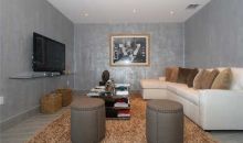 200 BISCAYNE BLVD WY # 4807 Miami, FL 33129