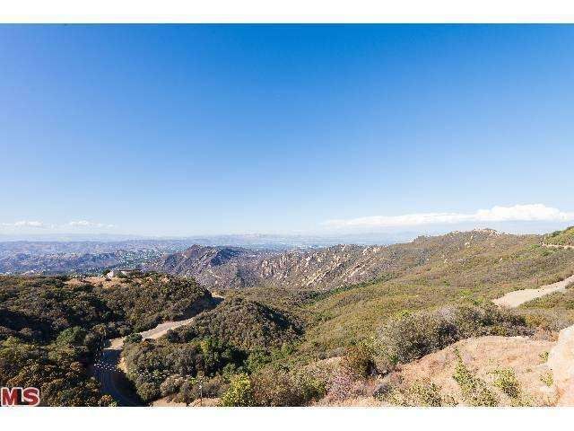 100 Mildas Dr, Malibu, CA 90265