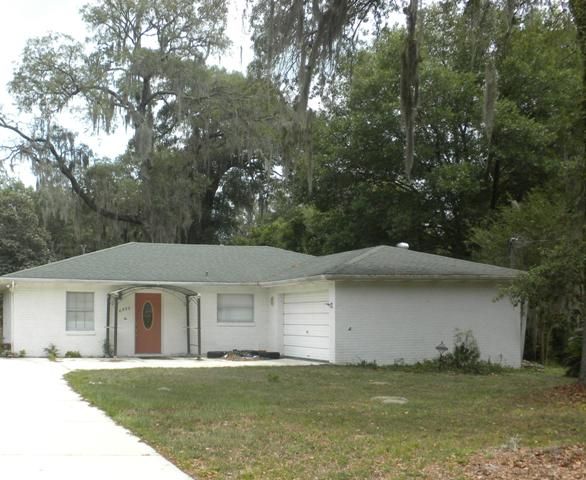 4992 Lakewood Dr, Dade City, FL 33523